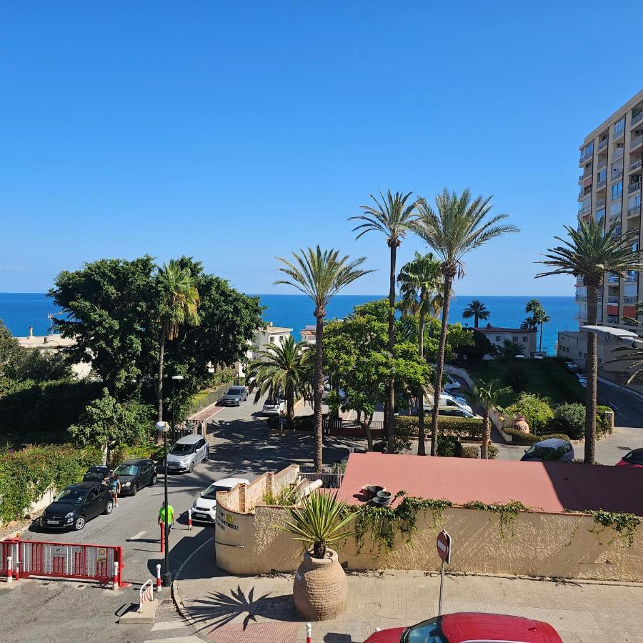 Pueblo Blanco Sea View Apartment By Namaste Elite Torremolinos Exterior foto