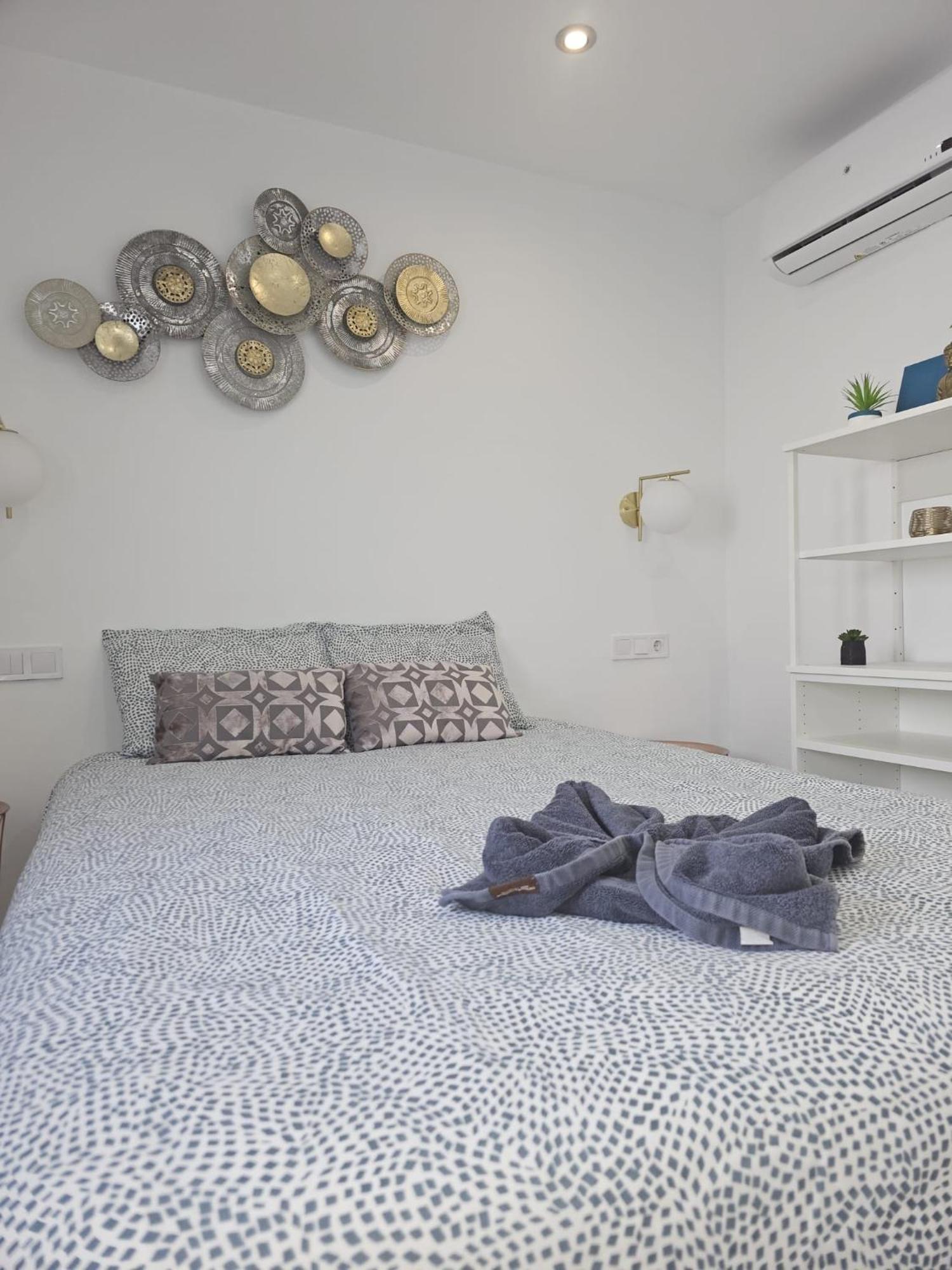 Pueblo Blanco Sea View Apartment By Namaste Elite Torremolinos Exterior foto